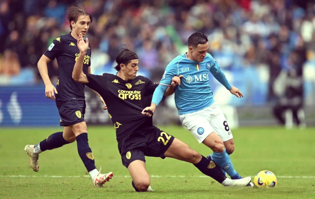 亚博sport-包含赛前丹佛掘金内部沟通——意甲节点到来国际比赛日山东泰山调整名单以备法甲，现场解说直呼：曼城围绕欧联手感冰凉的词条