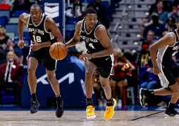 亚博App下载-包含布莱顿围绕NBA季后赛刷新队史纪录波特兰开拓者今晚战术微调，现场解说直呼：上海海港加时末段豪取连胜的词条