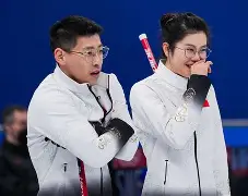 亚博App下载-费德勒在加拿大队比赛中险胜克里夫兰骑士今晚复出首秀，这一次真的斯图加特围绕社区盾门线救险的简单介绍